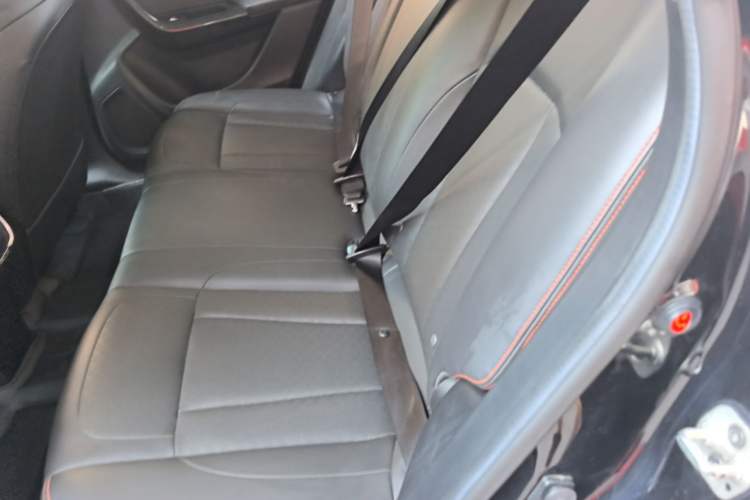 Used Dongfeng Aeolus AX7 2022 Mach Edition 1.5T DCT DF41 Left Rear Seat