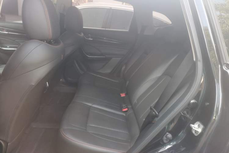 Used Dongfeng Aeolus AX7 2022 Mach Edition 1.5T DCT DF31 Left Rear Seat