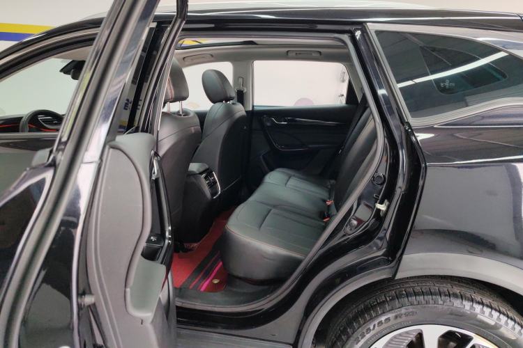 Used Dongfeng Aeolus AX7 2022 Mach Edition 1.5T DCT DF41 Left Rear Seat