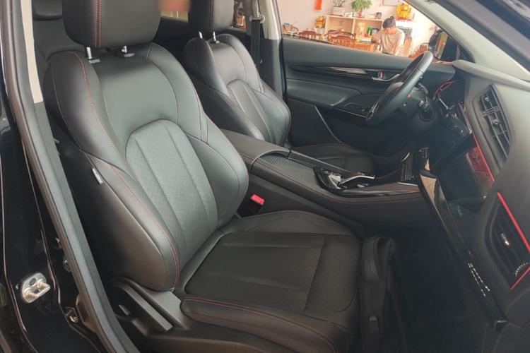 Used Dongfeng Aeolus AX7 2022 Mach Edition 1.5T DCT DF41 Right Front Seat