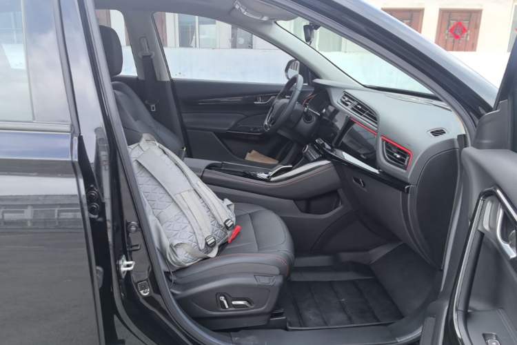 Used Dongfeng Aeolus AX7 2022 Mach Edition 1.5T DCT DF51 Right Front Seat