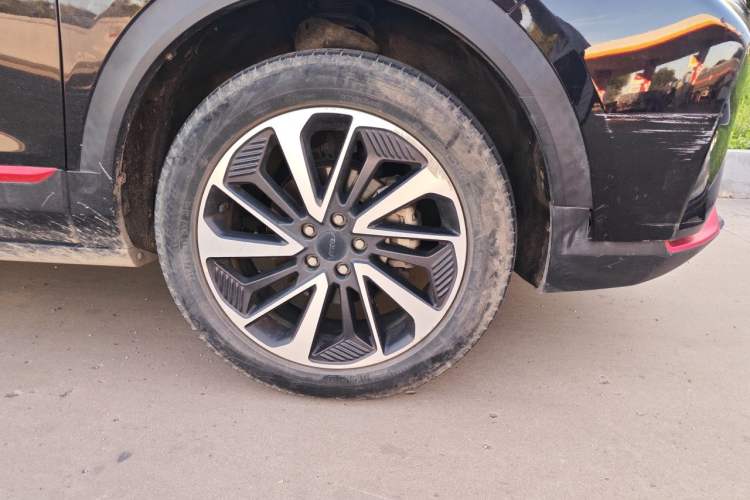 Used Dongfeng Aeolus AX7 2022 Mach Edition 1.5T DCT DF41 Right Front Wheel Hub