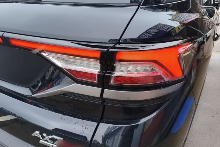 Used Dongfeng Aeolus AX7 2022 Mach Edition 1.5T DCT DF41 Right Rear Taillight