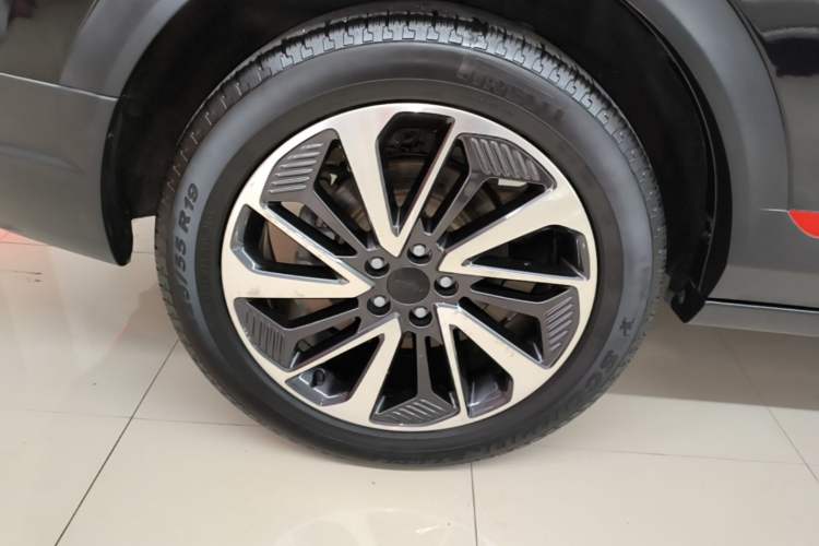 Used Dongfeng Aeolus AX7 2022 Mach Edition 1.5T DCT DF41 Right Rear Wheel Hub