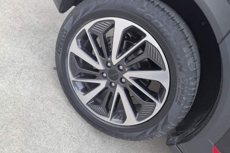 Used Dongfeng Aeolus AX7 2022 Mach Edition 1.5T DCT DF51 Right Rear Wheel Hub