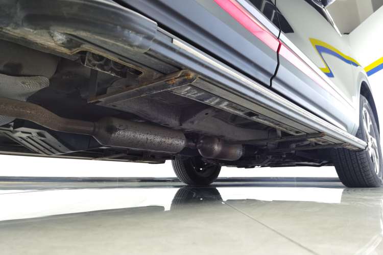 Used Dongfeng Aeolus AX7 2022 Mach Edition 1.5T DCT DF31 Right Side Sill