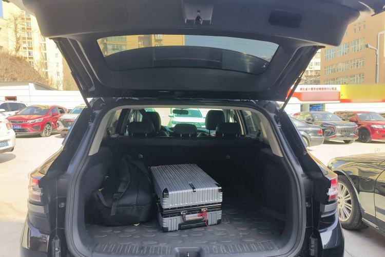 Used Dongfeng Aeolus AX7 2022 Mach Edition 1.5T DCT DF31 Trunk