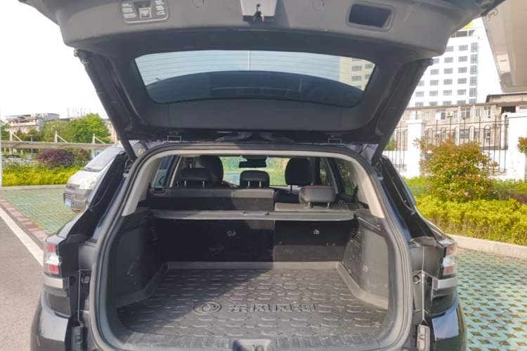 Used Dongfeng Aeolus AX7 2022 Mach Edition 1.5T DCT DF51 Trunk