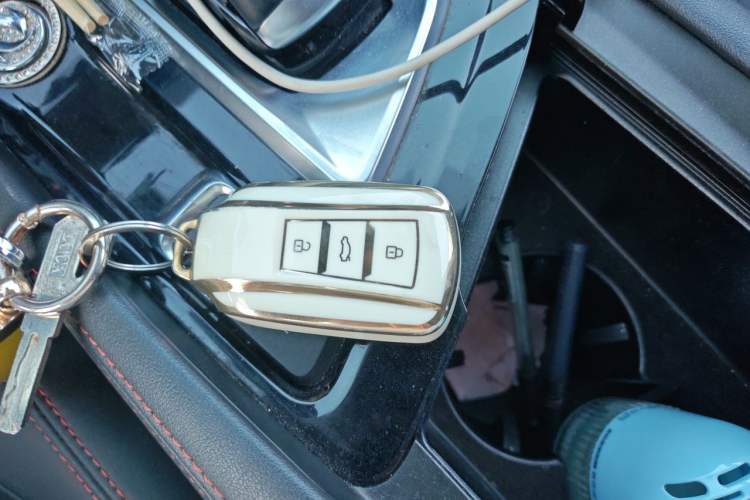 Used Dongfeng Aeolus AX7 2022 Mach Edition 1.5T DCT DF41 Vehicle Key
