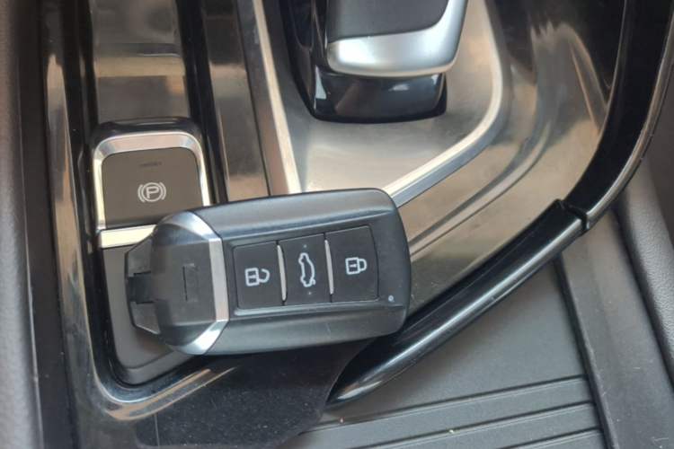 Used Dongfeng Aeolus AX7 2022 Mach Edition 1.5T DCT DF31 Vehicle Key