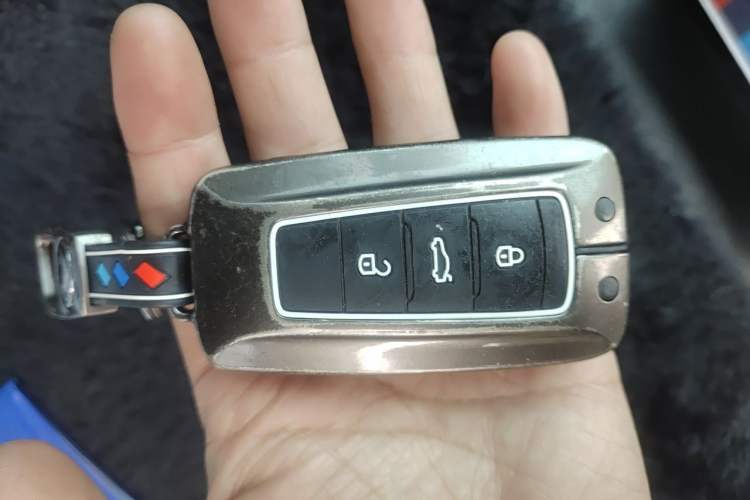Used Dongfeng Aeolus AX7 2022 Mach Edition 1.5T DCT DF41 Vehicle Key