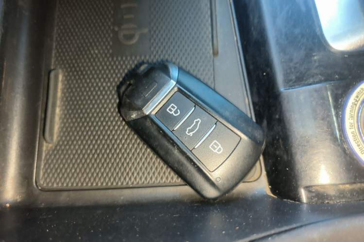 Used Dongfeng Aeolus AX7 2022 Mach Edition 1.5T DCT DF41 Vehicle Key
