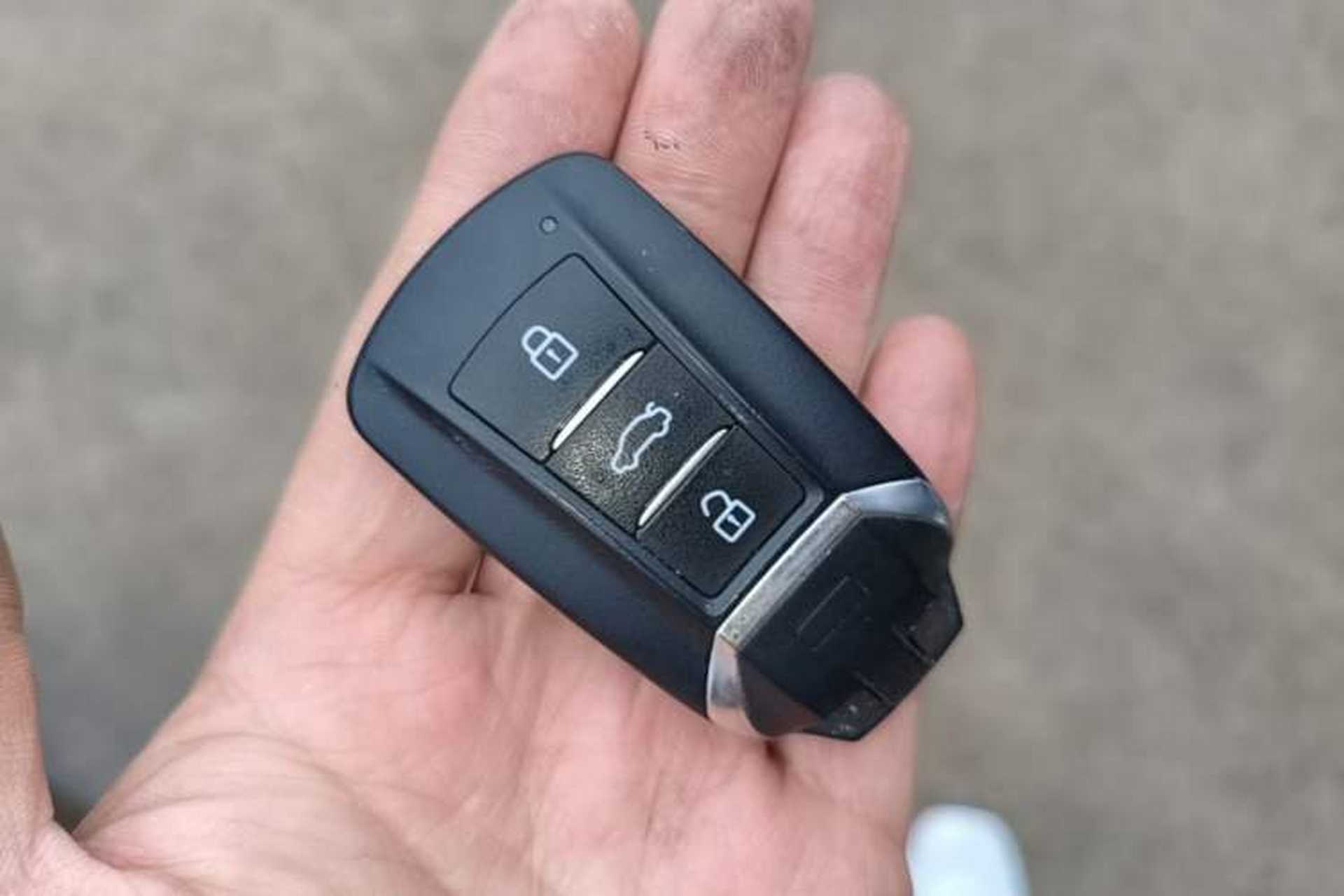 Used Dongfeng Aeolus AX7 2022 Mach Edition 1.5T DCT DF41 Vehicle Key