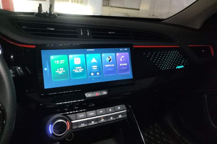 Used Dongfeng Aeolus AX7 2022 Mach Edition 1.5T DCT DF41 Audio And AC Panel
