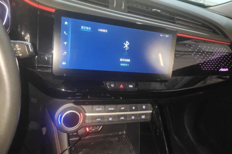 Used Dongfeng Aeolus AX7 2022 Mach Edition 1.5T DCT DF41 Audio And AC Panel
