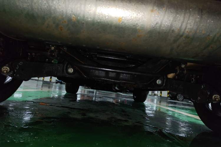 Used Dongfeng Aeolus AX7 2022 Mach Edition 1.5T DCT DF41 Chassis Rear