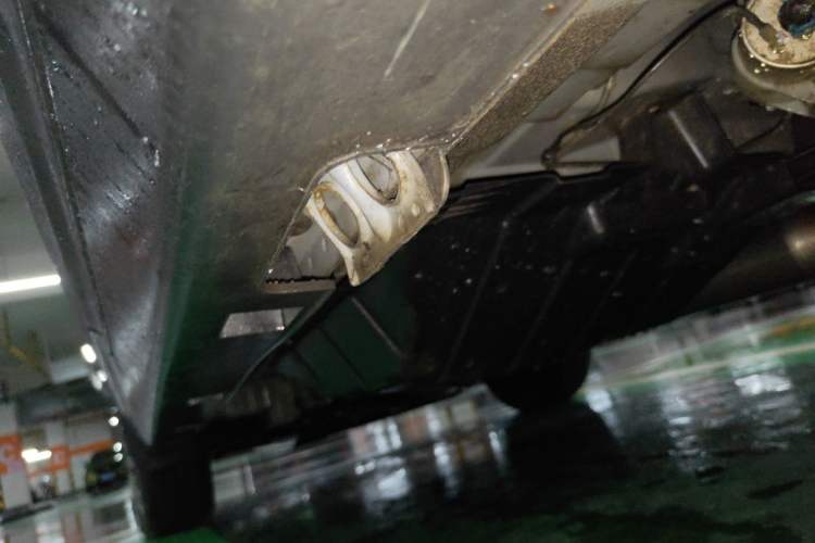 Used Dongfeng Aeolus AX7 2022 Mach Edition 1.5T DCT DF41 Chassis Rear Left