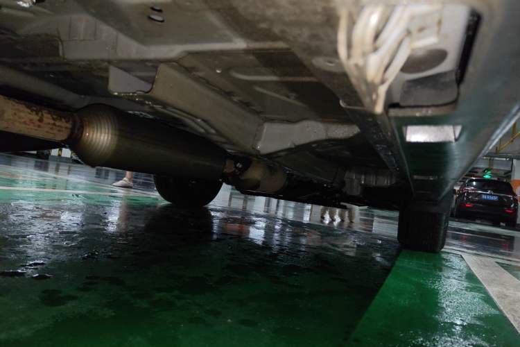 Used Dongfeng Aeolus AX7 2022 Mach Edition 1.5T DCT DF41 Chassis Rear Right