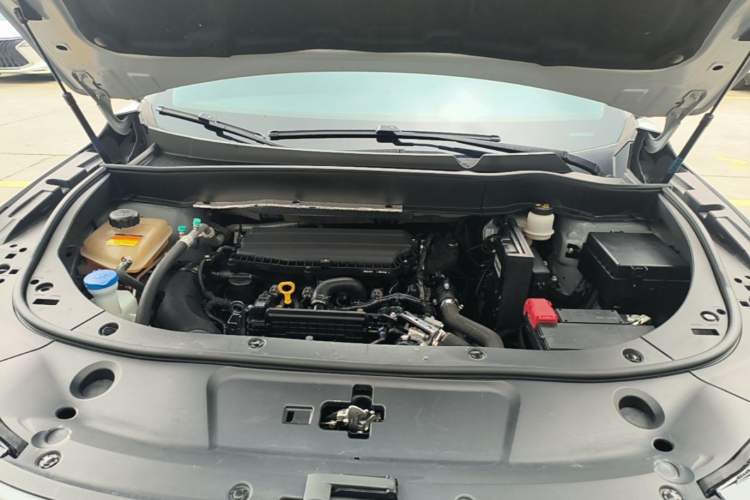 Used Dongfeng Aeolus AX7 2022 Mach Edition 1.5T DCT DF41 Engine Bay