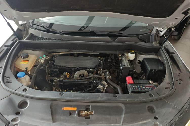 Used Dongfeng Aeolus AX7 2022 Mach Edition 1.5T DCT DF31 Engine Bay