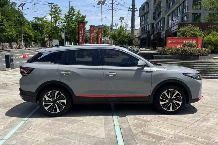 Used Dongfeng Aeolus AX7 2022 Mach Edition 1.5T DCT DF41 Exterior 7