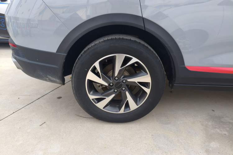 Used Dongfeng Aeolus AX7 2022 Mach Edition 1.5T DCT DF31 Exterior 8