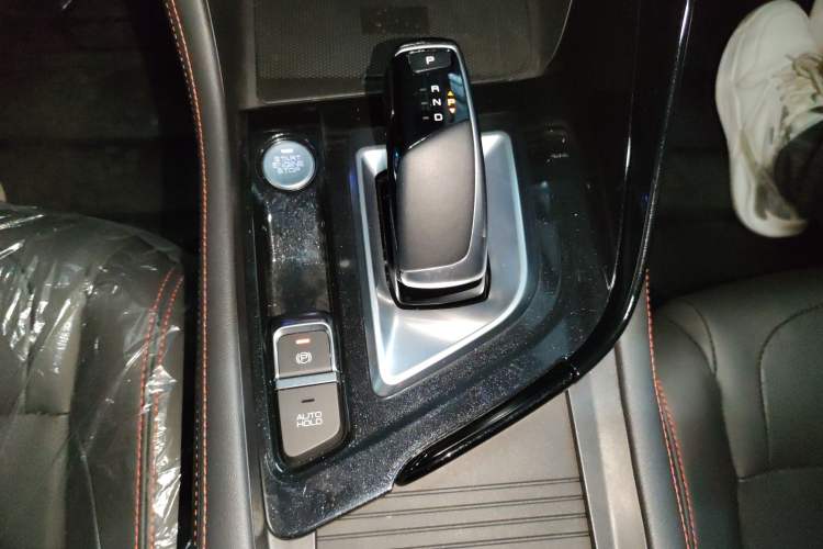 Used Dongfeng Aeolus AX7 2022 Mach Edition 1.5T DCT DF41 Gear Lever