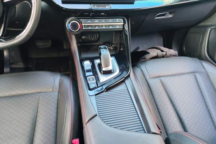 Used Dongfeng Aeolus AX7 2022 Mach Edition 1.5T DCT DF41 Gear Lever