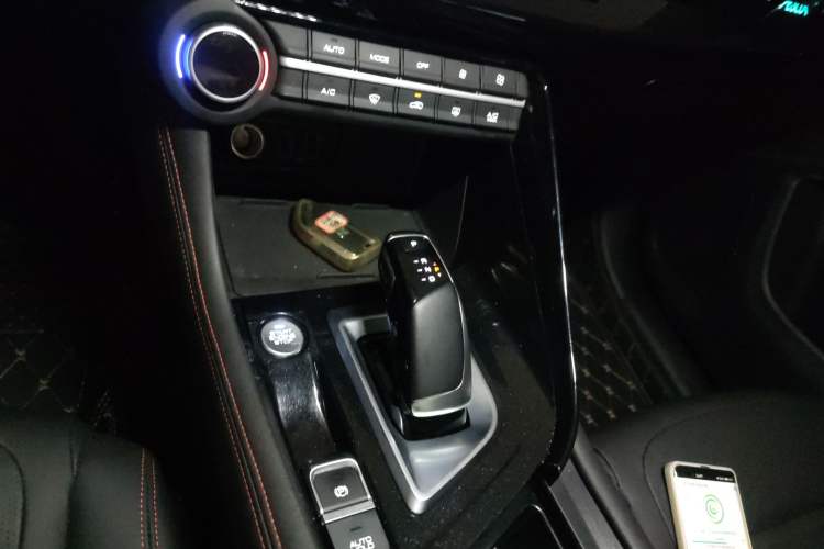Used Dongfeng Aeolus AX7 2022 Mach Edition 1.5T DCT DF41 Gear Lever