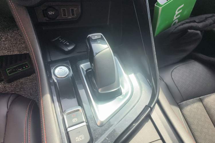 Used Dongfeng Aeolus AX7 2022 Mach Edition 1.5T DCT DF41 Gear Lever