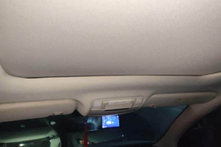 Used Dongfeng Aeolus AX7 2022 Mach Edition 1.5T DCT DF51 Headliner
