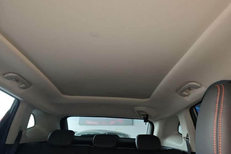 Used Dongfeng Aeolus AX7 2022 Mach Edition 1.5T DCT DF31 Headliner