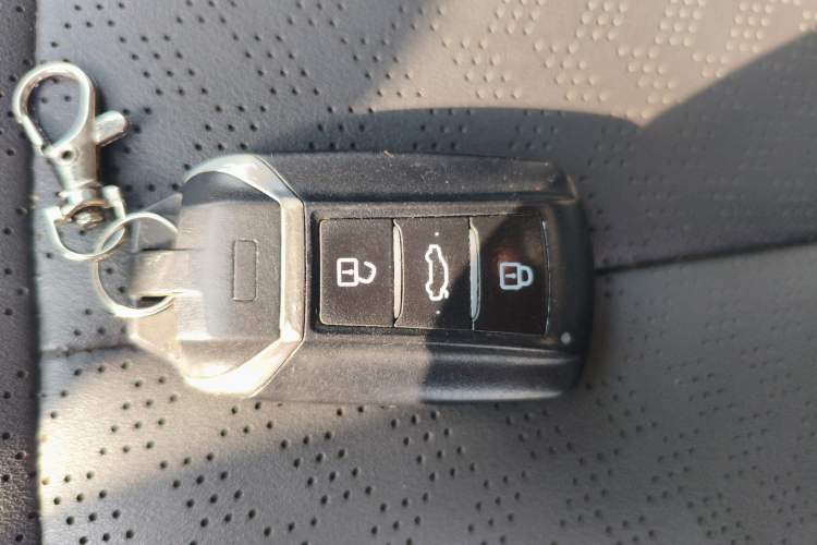 Used Dongfeng Aeolus AX7 2022 Mach Edition 1.5T DCT DF31 Interior 1