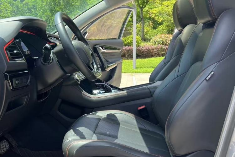 Used Dongfeng Aeolus AX7 2022 Mach Edition 1.5T DCT DF41 Interior 2
