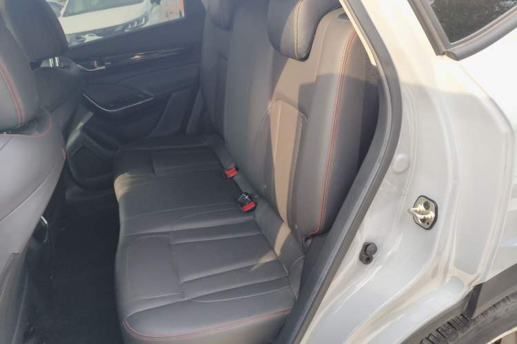 Used Dongfeng Aeolus AX7 2022 Mach Edition 1.5T DCT DF31 Interior 4