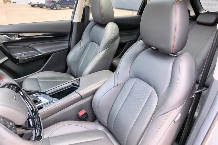 Used Dongfeng Aeolus AX7 2022 Mach Edition 1.5T DCT DF41 Interior 6