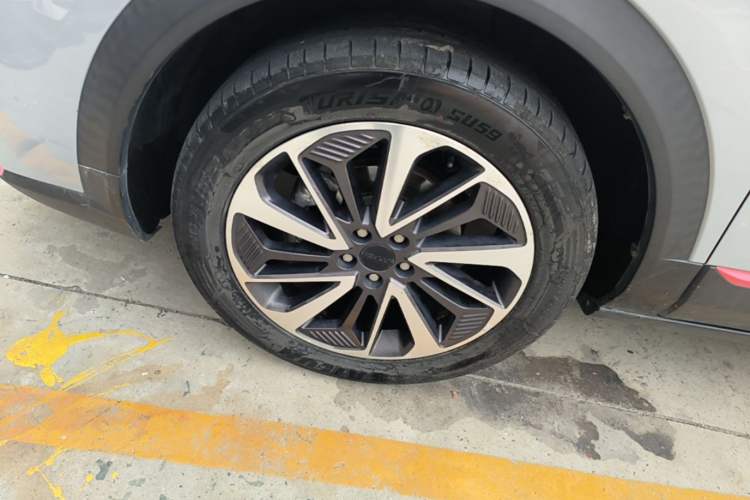 Used Dongfeng Aeolus AX7 2022 Mach Edition 1.5T DCT DF41 Left Front Wheel Hub