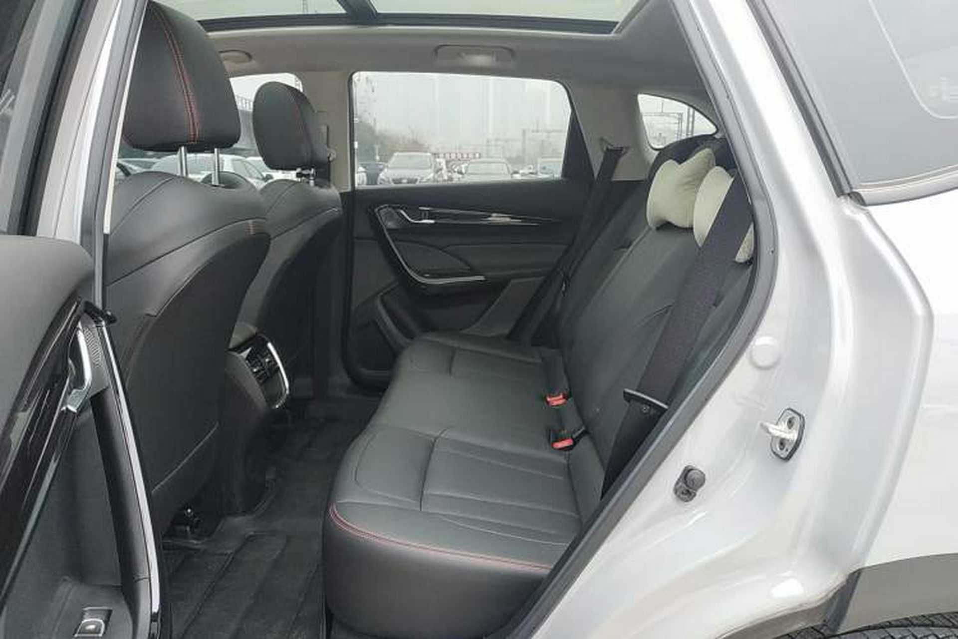 Used Dongfeng Aeolus AX7 2022 Mach Edition 1.5T DCT DF31 Left Rear Seat