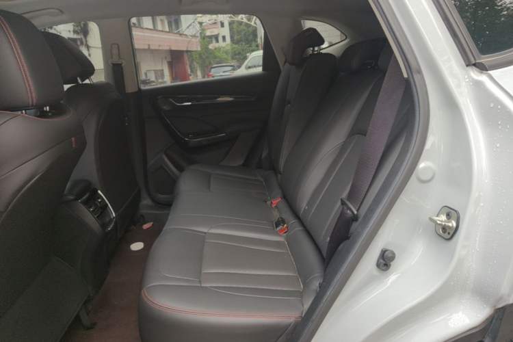 Used Dongfeng Aeolus AX7 2022 Mach Edition 1.5T DCT DF41 Left Rear Seat