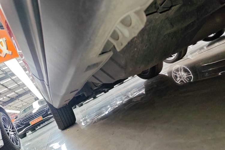 Used Dongfeng Aeolus AX7 2022 Mach Edition 1.5T DCT DF41 Left Side Sill