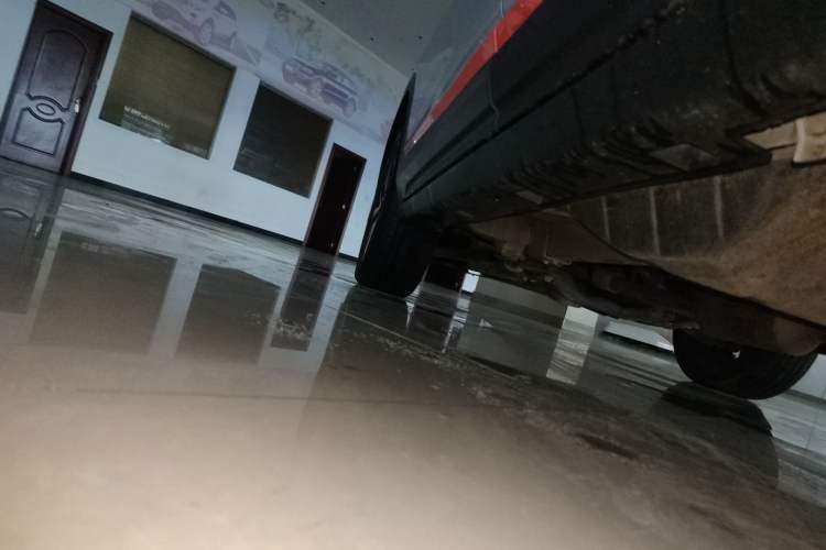 Used Dongfeng Aeolus AX7 2022 Mach Edition 1.5T DCT DF41 Left Side Sill