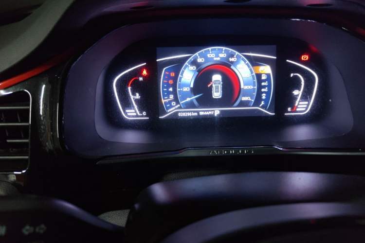 Used Dongfeng Aeolus AX7 2022 Mach Edition 1.5T DCT DF41 Odometer Close Up