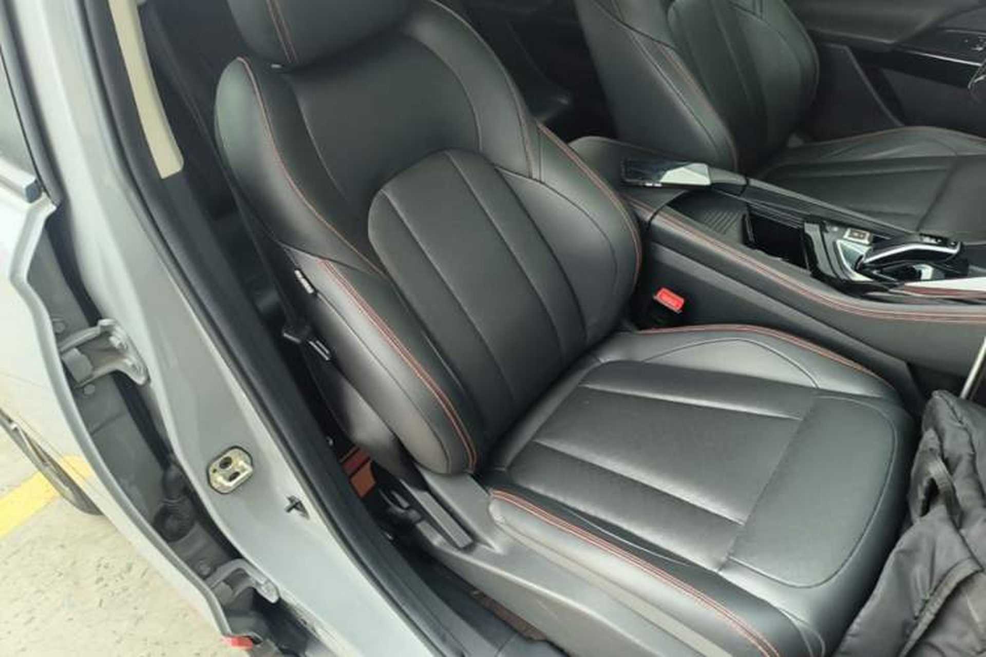 Used Dongfeng Aeolus AX7 2022 Mach Edition 1.5T DCT DF41 Right Front Seat