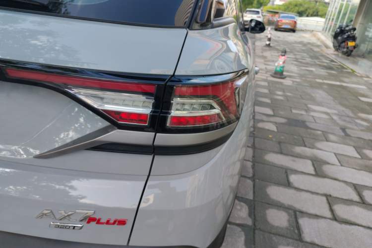 Used Dongfeng Aeolus AX7 2022 Mach Edition 1.5T DCT DF41 Right Rear Taillight