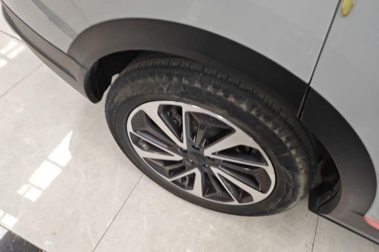 Used Dongfeng Aeolus AX7 2022 Mach Edition 1.5T DCT DF41 Right Rear Wheel Hub
