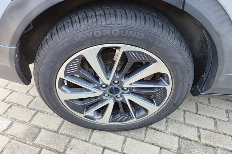 Used Dongfeng Aeolus AX7 2022 Mach Edition 1.5T DCT DF51 Right Rear Wheel Hub