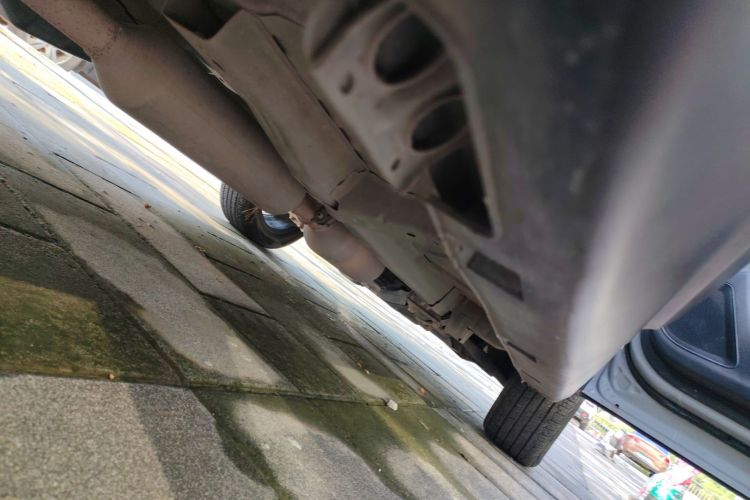Used Dongfeng Aeolus AX7 2022 Mach Edition 1.5T DCT DF41 Right Side Sill