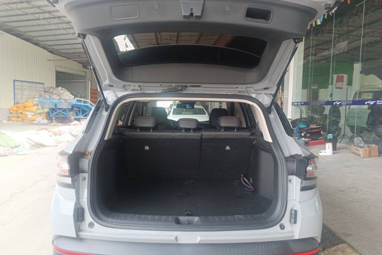 Used Dongfeng Aeolus AX7 2022 Mach Edition 1.5T DCT DF41 Trunk