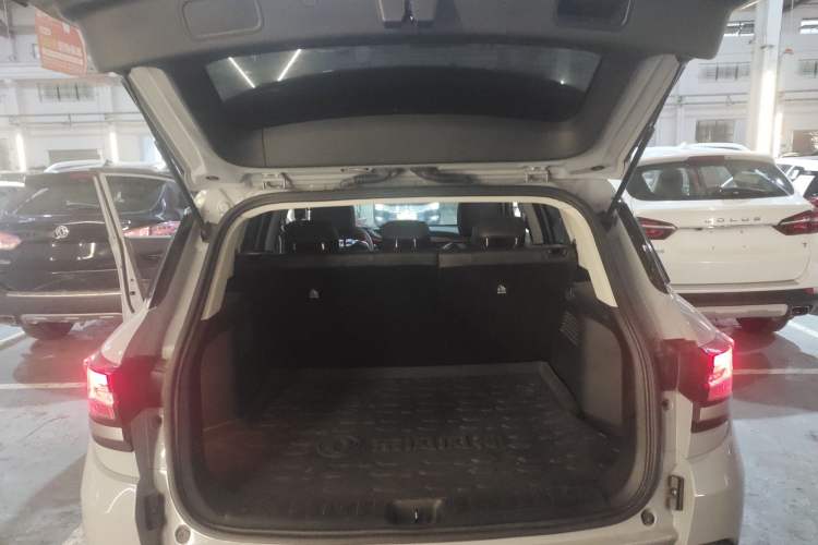 Used Dongfeng Aeolus AX7 2022 Mach Edition 1.5T DCT DF41 Trunk