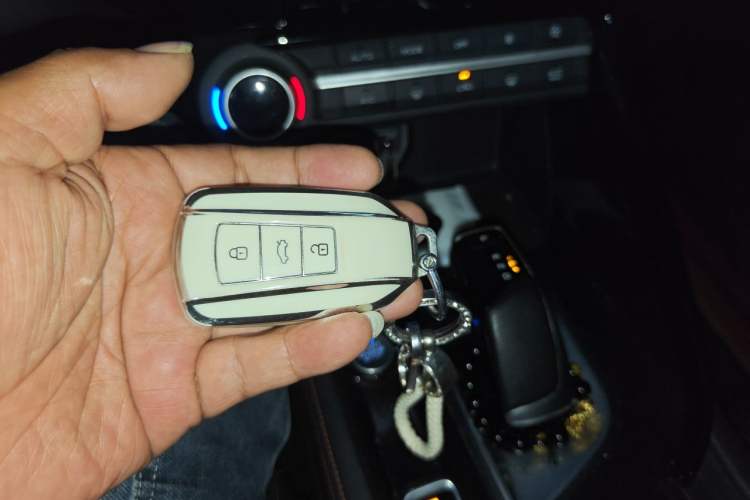 Used Dongfeng Aeolus AX7 2022 Mach Edition 1.5T DCT DF41 Vehicle Key
